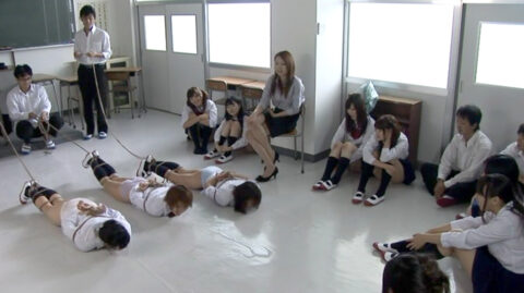 いじめ画像 公開いじめ SM画像 エロ AV画像 ー M女ちか